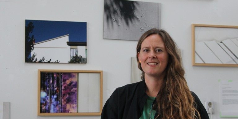Podium voor – Isabelle Backer (Medium)