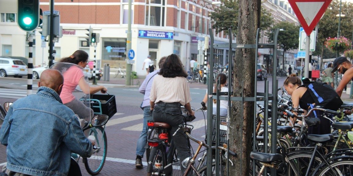 Ongeduld over Weimarstraat Ongeduld over Weimarstraat