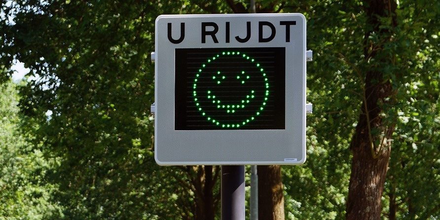 Slimme snelheidsmeter